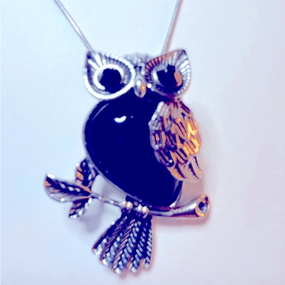 NWOT necklace Owl Black Onyx on a leafy tree branch, 18” .925 silverplate chain - Picture 1 of 11